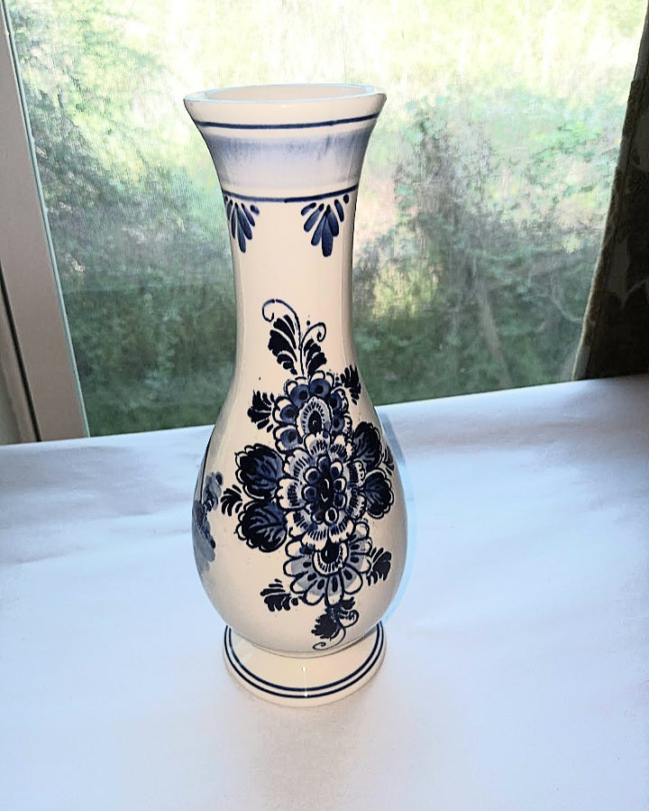 Delft Handpainted Bud Vase