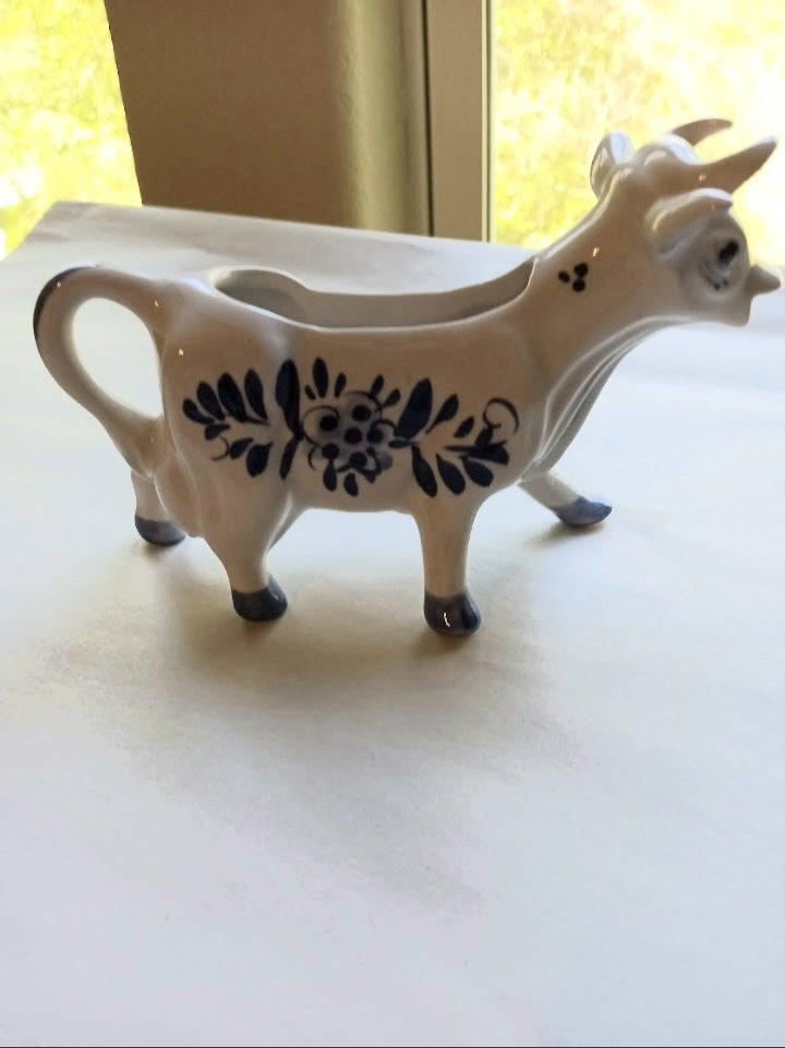 Delft Cow Creamer Handpainted
